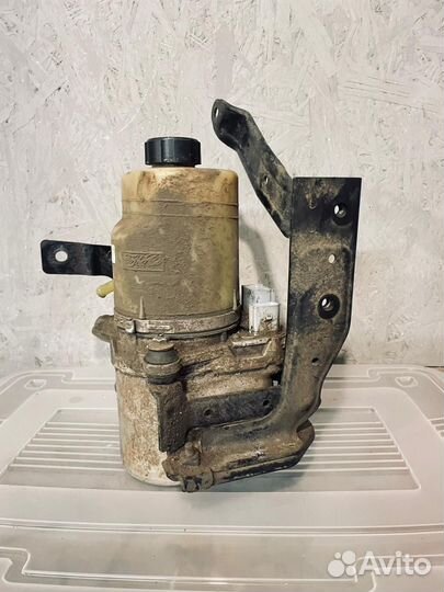 Насос эгур на ford focus 2 1,8