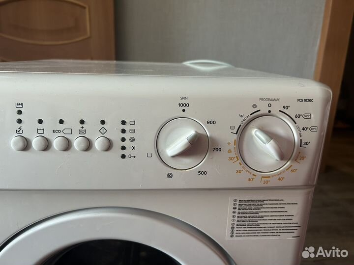 Маленькая мини стиральная машина Zanussi