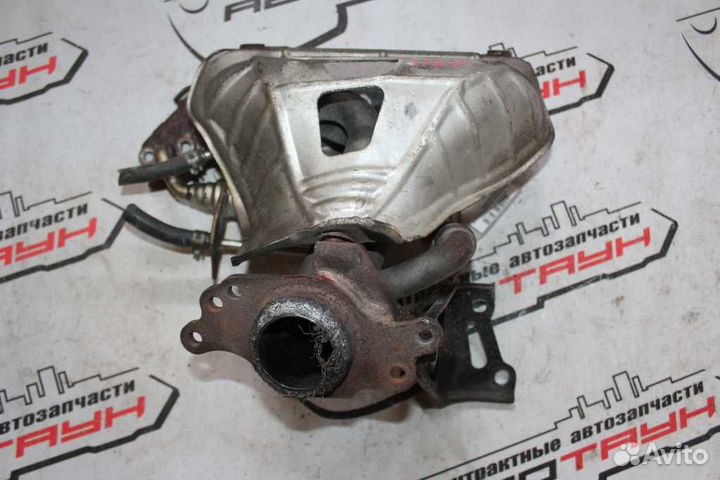 Коллектор выпускной toyota 1NZ-FE под лямбда-зонд
