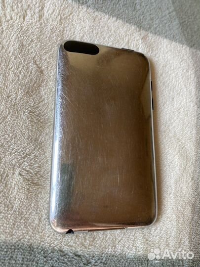 Apple / iPod touch 3 / 32GB