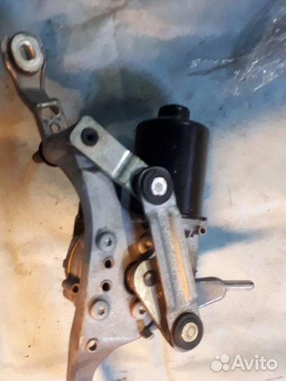 Моторчик стеклоочистителя передний.левый без трапе