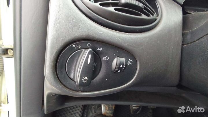 Блок света Форд Фокус 1