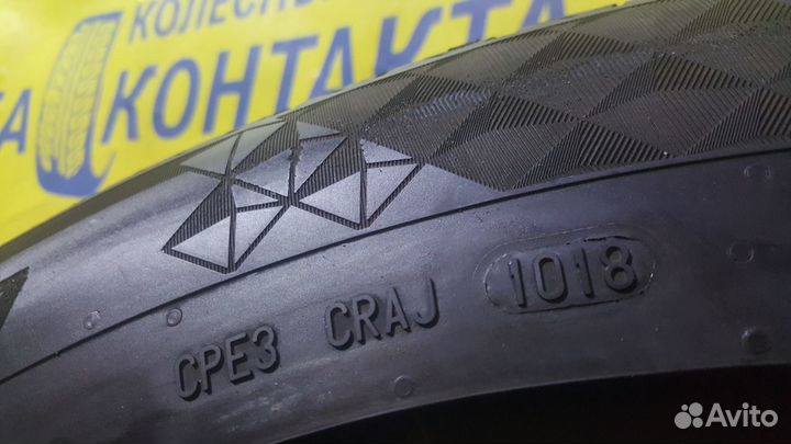 Continental ContiVikingContact 7 215/65 R17