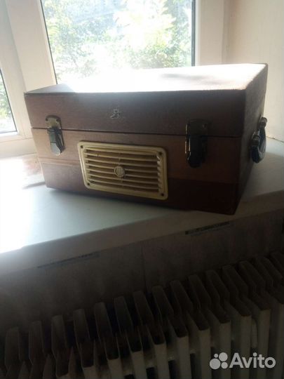 Катушечный магнитофон