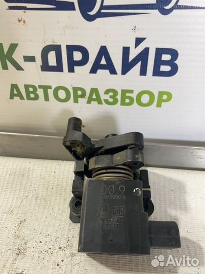 Датчик положения педали Mercedes W168 хэтчбек 1.4