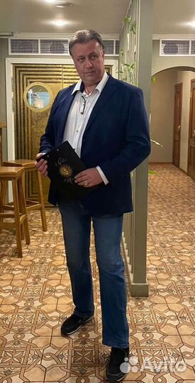 Управляющий ресторана