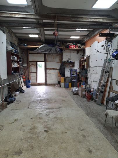 Гараж, > 30 м²