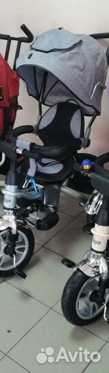 Трехколесный велосипед с ручкой