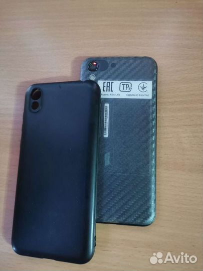 Телефон Honor 8S