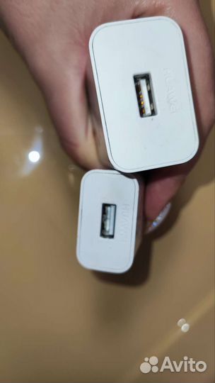 Блок питания Huawei, зарядное устройство Nokia