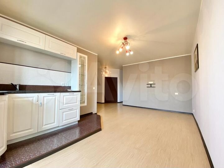 2-к. квартира, 64,8 м², 9/9 эт.