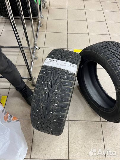 Nokian Tyres Hakkapeliitta 7 205/55 R16