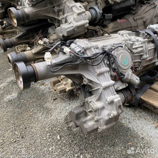 Раздаточная коробка Suzuki Escudo TDA4W J24B 2009