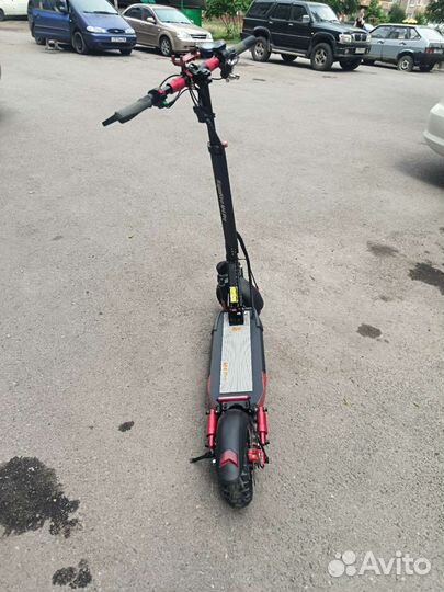 Самокат взрослый электрический бу