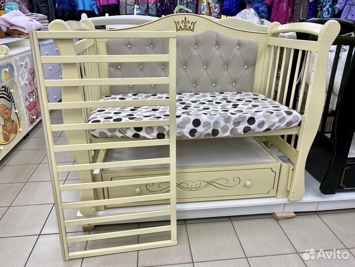 Детская кровать для новорожденных
