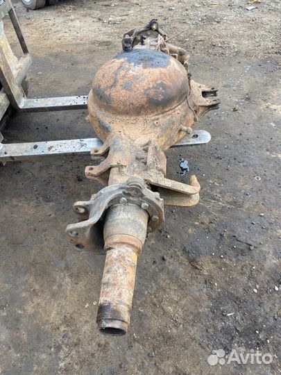 Чулок заднего моста. Isuzu V355 (Giga) грузовой