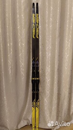 Лыжи беговые Fischer