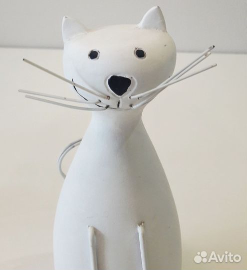 Статуэтка Кот с усами Boru Collection