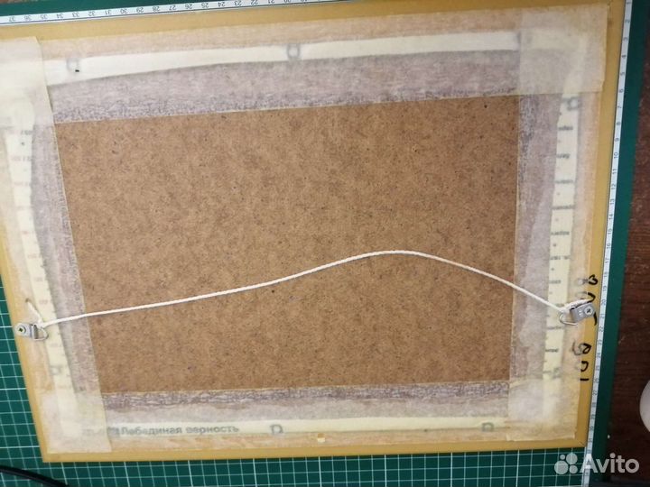 Картина из бисера Лебединая верность ручная работа