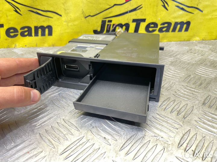 Блок AMI Audi A8 D3 4E2 4E8 BVJ 2008