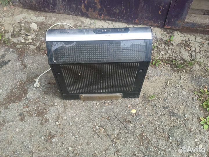 Вытяжка для кухни 60 см