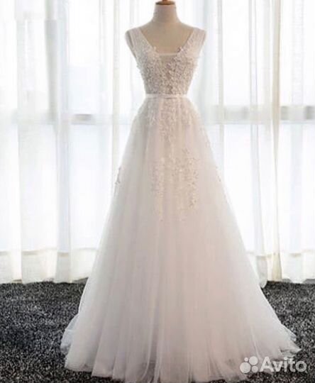 Белое платье женское