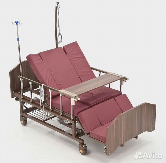 Функциональная кровать для инвалидов