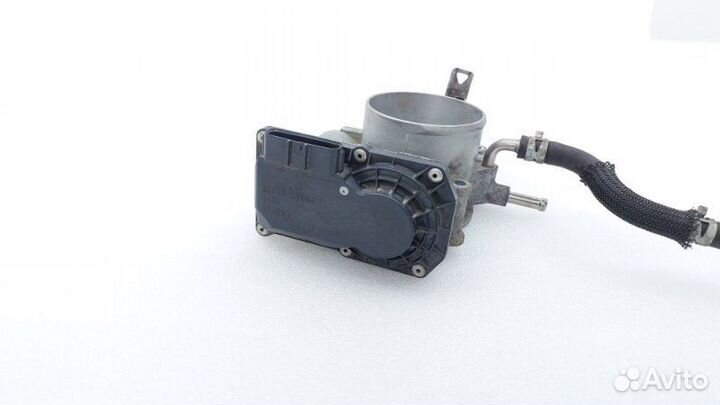 Б/У Заслонка дроссельная Состояние отличное