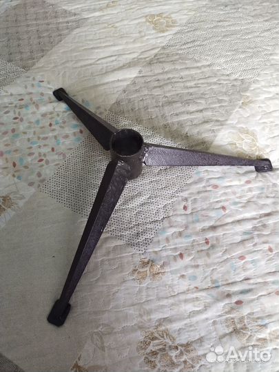 Крестовина для елки