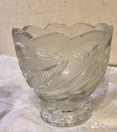 Хрустальная ваза
