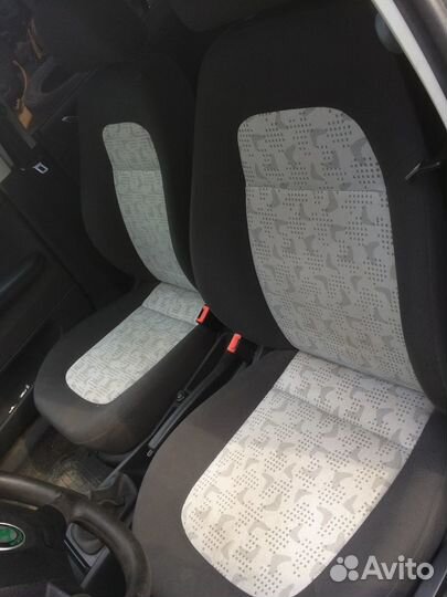 Комплект сидений skoda fabia