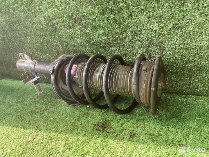 Стойка передняя левая Mazda 3 BK