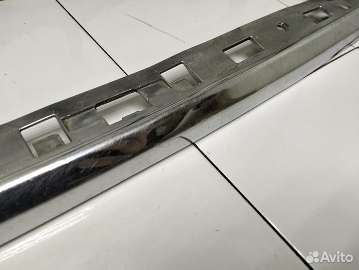 Накладка заднего бампера Grand Cherokee WK2