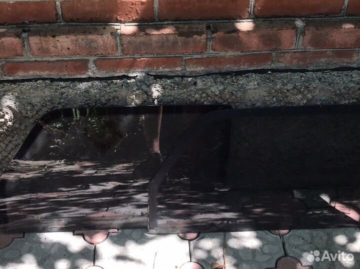 Передние боковые стекла ваз 2107