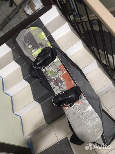 Сноуборд Atom с чехлом б/у 20мин