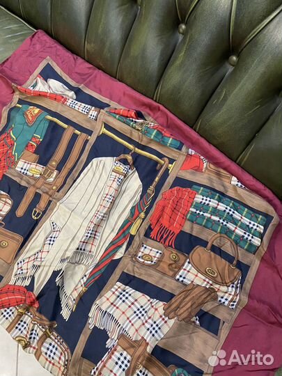 Шелковый платок Burberyss 90 см