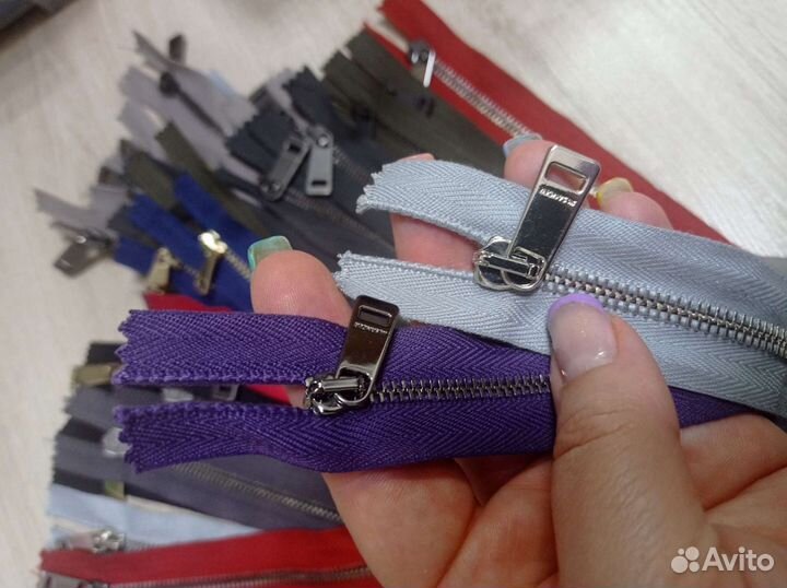 Новые молнии.фурнитура для одежды