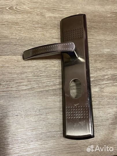 Ручка дверная входная