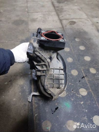 Коллектор впускной Honda Cr-V 3