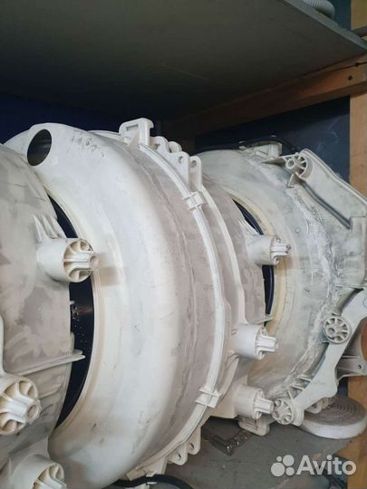 Бак стиральной машины indesit