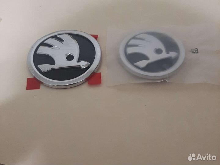 Эмблема skoda