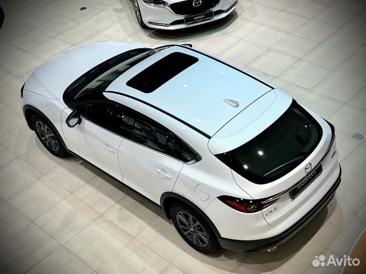 Mazda CX-4 2.0 AT, 2023