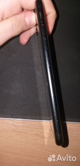 iPhone SE (2020), 64 ГБ