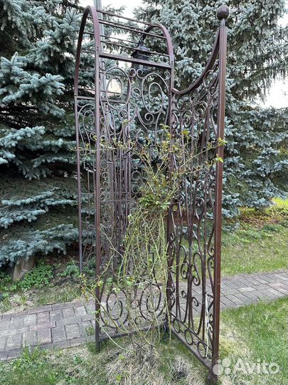 Садовая арка, пергала кованная, пергола