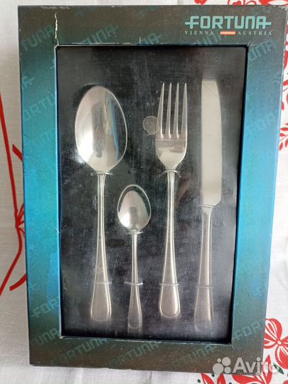 Набор столовых приборов новый