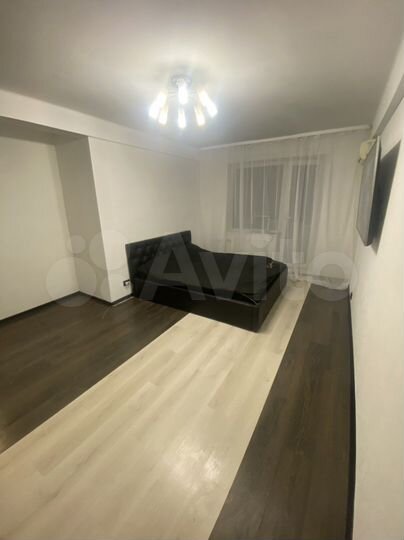 1-к. квартира, 45 м², 8/10 эт.