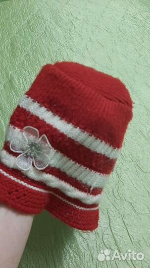 Вязанная шапочка шляпка на девочку