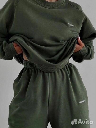 Спортивный костюм