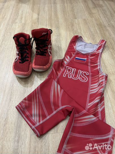 Борцовки asics 32 и трико