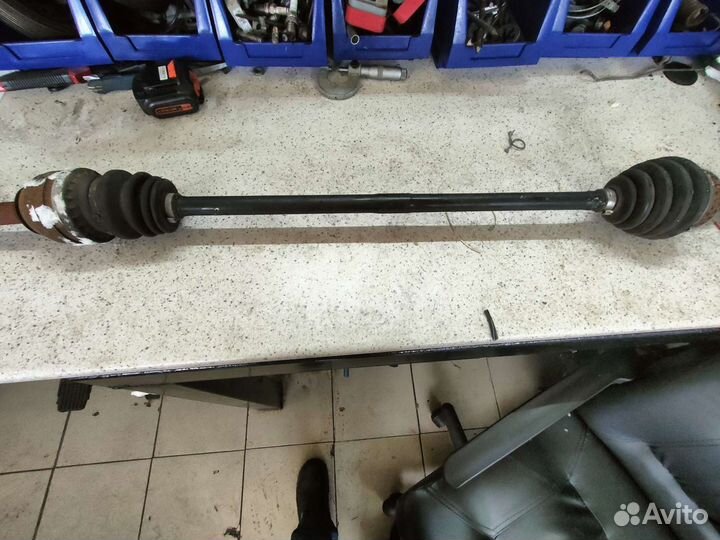 Правый Привод колеса Опель вектра б 1.6 МКПП